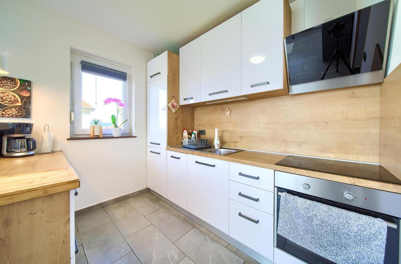 Appartment Mia Krk Town Dış mekan fotoğraf