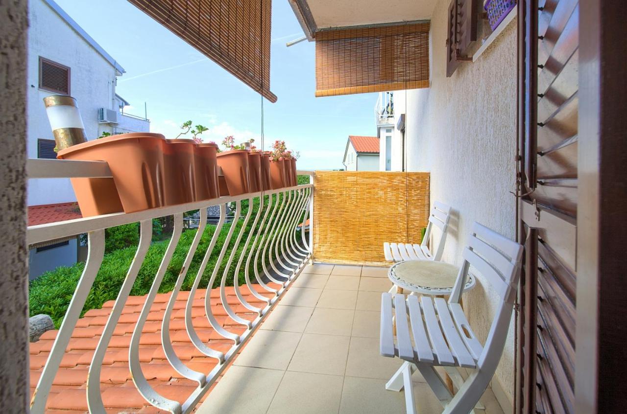 Appartment Mia Krk Town Dış mekan fotoğraf